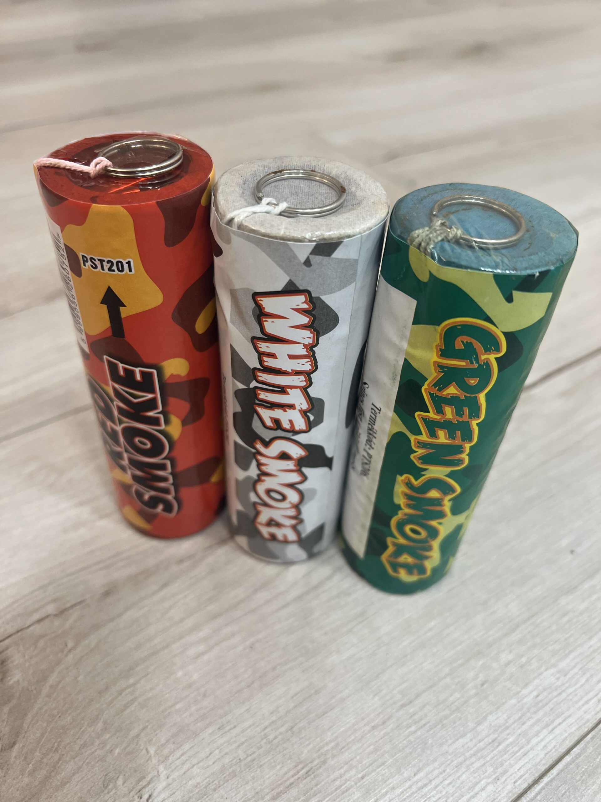 Nemzeti csokor/szurkolói csomag(3 db/csomag)Füstgyertya 70_gránát_piros_fehér_zöld